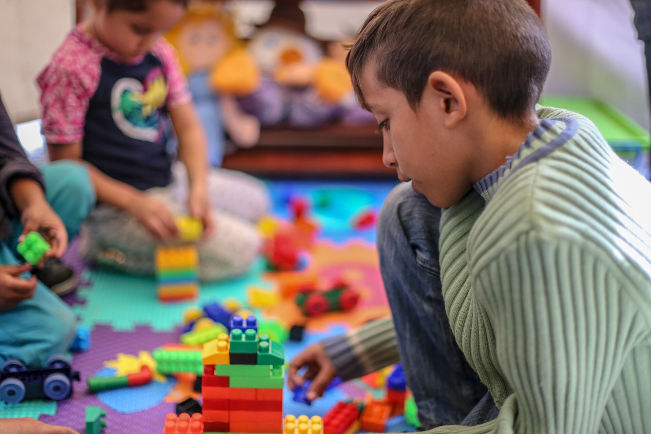 children playing with blocks